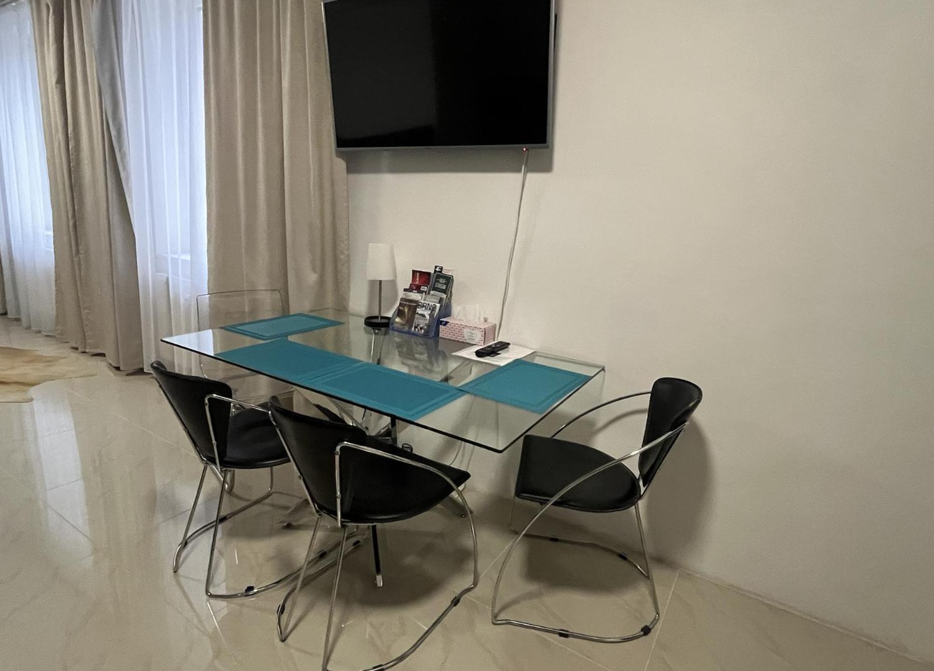 Apartment Right In The Center Of Brno Eksteriør billede